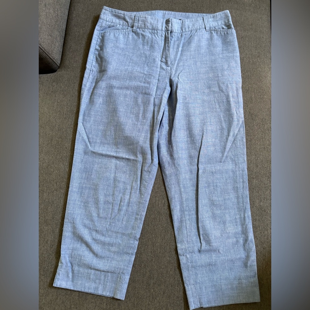 Talbots Women’s Cropped Light Blue Pants. Size 6P